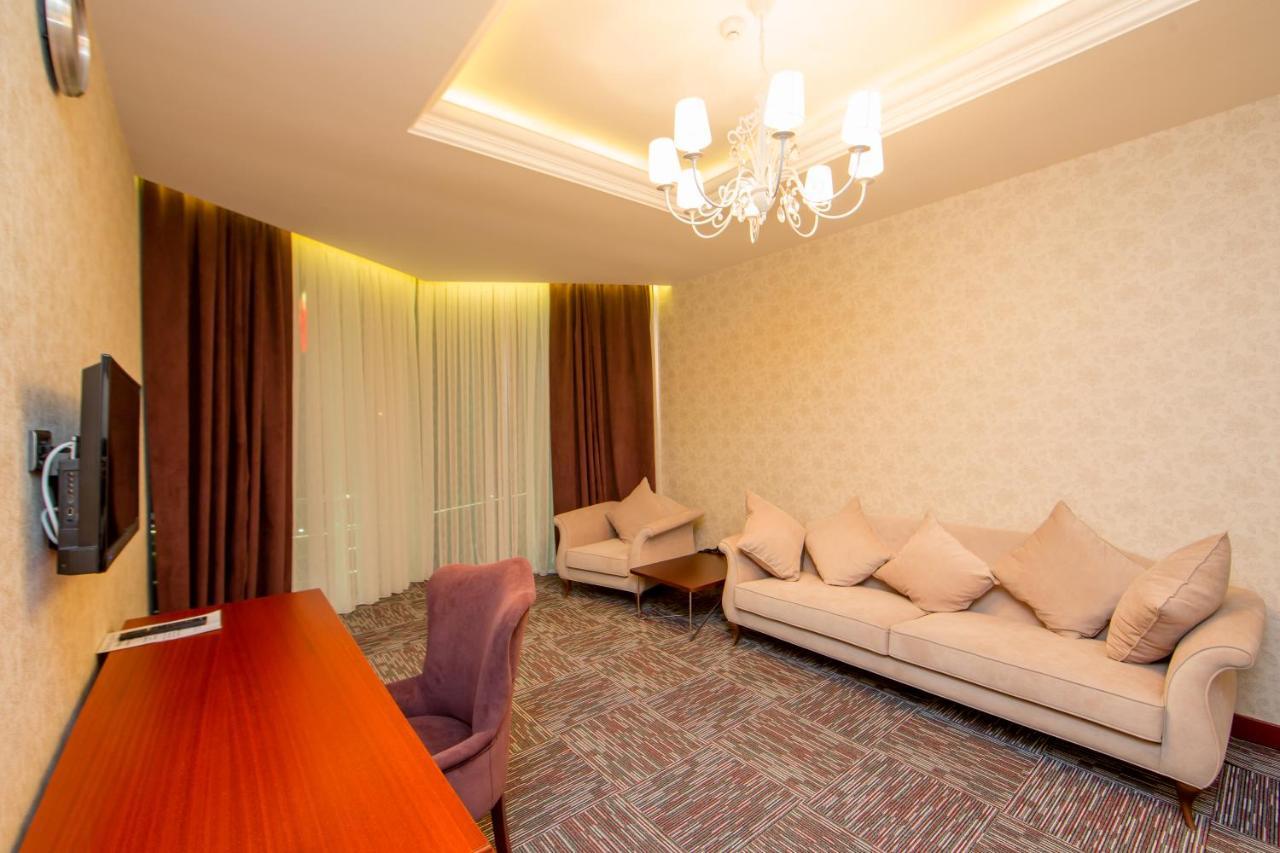 Azpetrol Hotel Mingechaur Mingachevir Exterior foto